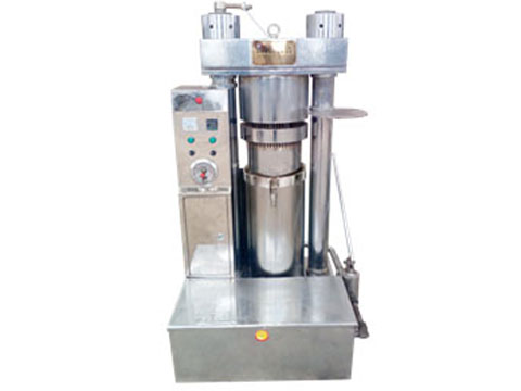 6YY-230型液壓榨油機(jī)(圖1) 6YY-230型液壓榨油機(jī)(圖1)