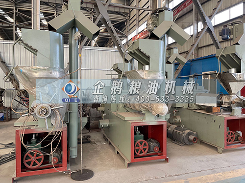 花生榨油機(jī) 花生榨油機(jī)